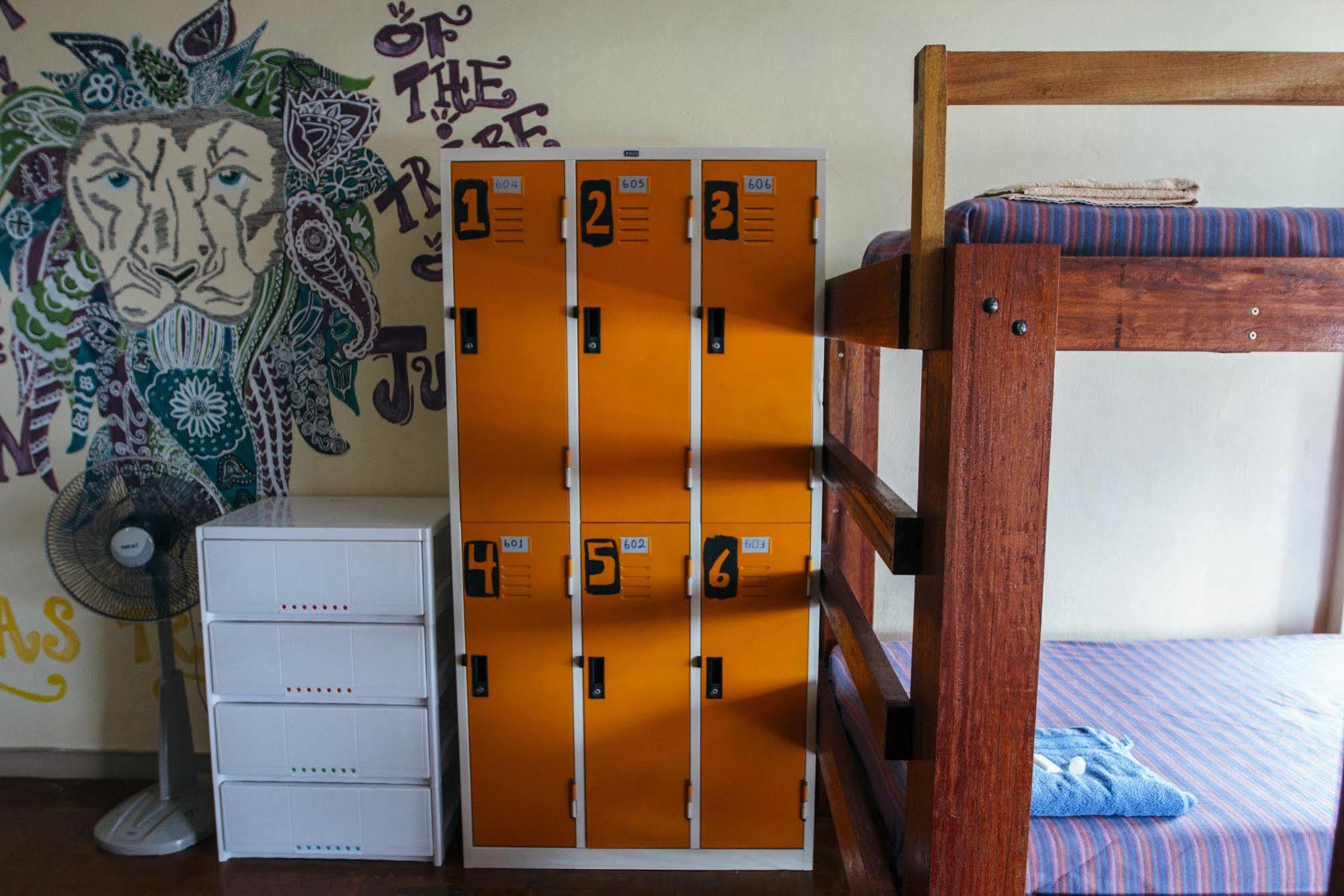 Zion Hostel 清邁 外观 照片
