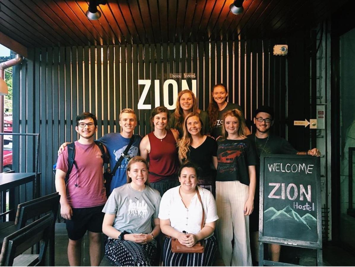 Zion Hostel 清邁 外观 照片